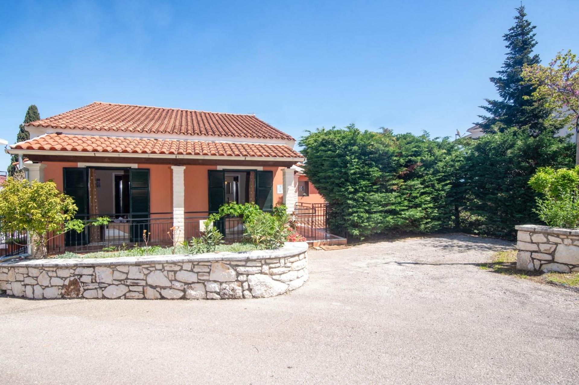 Villa Annie By Villa Plus Kassiopi Exterior photo